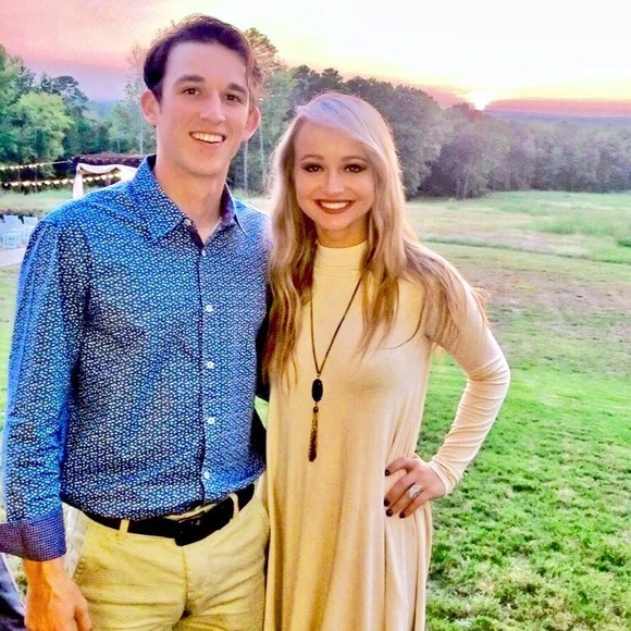 Meet Your Posher! - Picture 7 of 8